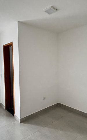 Apartamento para alugar com 130m², 3 quartos e 2 vagas Apartamento para alugar com 130m², 3 quartos e 2 vagasSuite