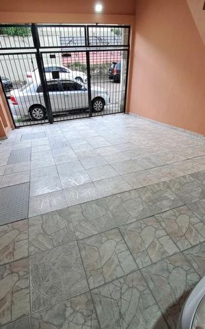 Casa para alugar com 125m², 3 quartos e 4 vagas Casa para alugar com 125m², 3 quartos e 4 vagasGaragem