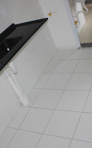 Apartamento para alugar com 43m², 2 quartos e 1 vagaSala e cozinha americana
