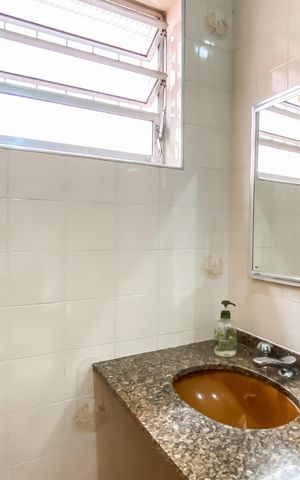 Casa para alugar com 250m², 5 quartos e 3 vagas Casa para alugar com 250m², 5 quartos e 3 vagasBanheiro