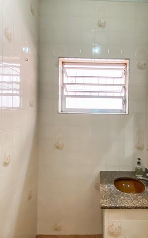 Casa para alugar com 250m², 5 quartos e 3 vagas Casa para alugar com 250m², 5 quartos e 3 vagasBanheiro