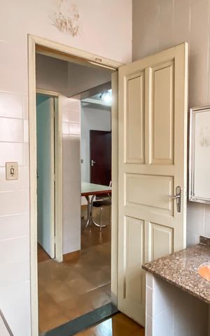 Casa para alugar com 250m², 5 quartos e 3 vagas Casa para alugar com 250m², 5 quartos e 3 vagasBanheiro