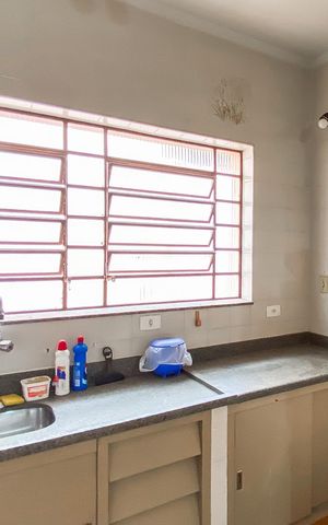 Casa para alugar com 250m², 5 quartos e 3 vagas Casa para alugar com 250m², 5 quartos e 3 vagasCozinha
