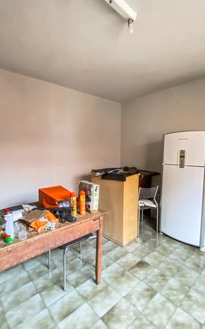Casa para alugar com 250m², 5 quartos e 3 vagas Casa para alugar com 250m², 5 quartos e 3 vagasQuarto de Serviço
