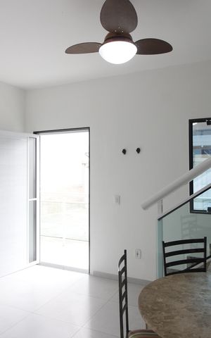 Casa para alugar com 100m², 2 quartos e 2 vagasSala