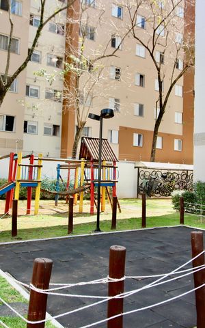 Apartamento para alugar com 49m², 2 quartos e 1 vaga Apartamento para alugar com 49m², 2 quartos e 1 vagaÁrea comum - Playground