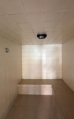 Apartamento à venda com 277m², 4 quartos e 3 vagas Apartamento à venda com 277m², 4 quartos e 3 vagasÁrea comum