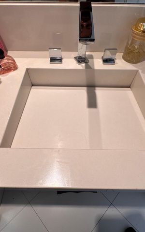 Apartamento à venda com 277m², 4 quartos e 3 vagas Apartamento à venda com 277m², 4 quartos e 3 vagasSuíte 2 - Banheiro