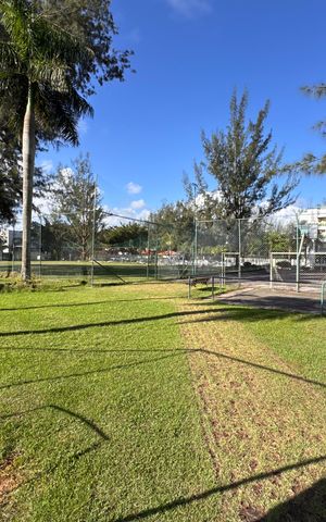 Apartamento à venda com 277m², 4 quartos e 3 vagas Apartamento à venda com 277m², 4 quartos e 3 vagasÁrea comum