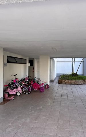 Apartamento à venda com 277m², 4 quartos e 3 vagas Apartamento à venda com 277m², 4 quartos e 3 vagasÁrea comum