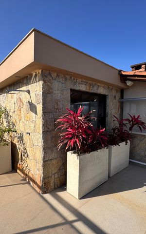 Apartamento à venda com 277m², 4 quartos e 3 vagas Apartamento à venda com 277m², 4 quartos e 3 vagasTerraço