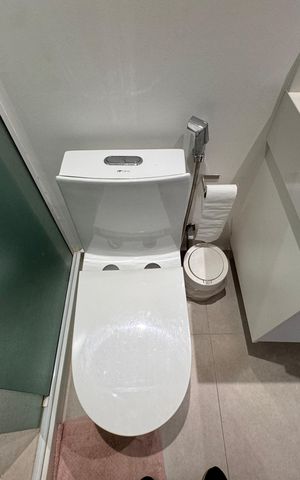 Apartamento à venda com 277m², 4 quartos e 3 vagas Apartamento à venda com 277m², 4 quartos e 3 vagasSuíte 3 - Banheiro