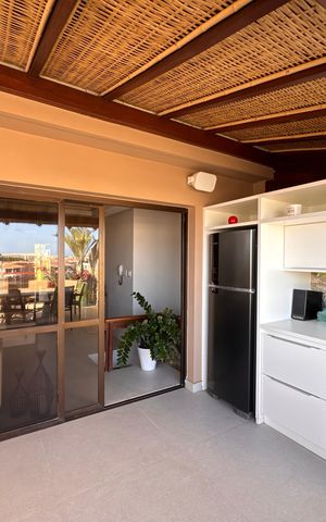 Apartamento à venda com 277m², 4 quartos e 3 vagas Apartamento à venda com 277m², 4 quartos e 3 vagasTerraço