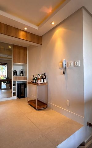 Apartamento à venda com 277m², 4 quartos e 3 vagas Apartamento à venda com 277m², 4 quartos e 3 vagasSala Tv