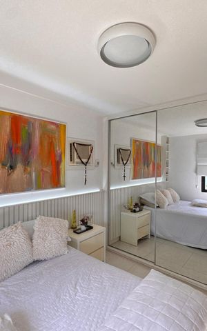 Apartamento à venda com 277m², 4 quartos e 3 vagas Apartamento à venda com 277m², 4 quartos e 3 vagasSuíte 2