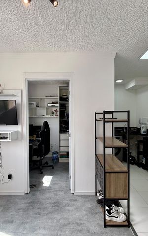 Apartamento para alugar com 33m², 2 quartos e sem vaga Apartamento para alugar com 33m², 2 quartos e sem vagaSala