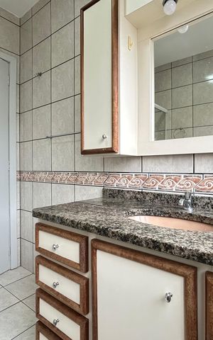 Apartamento para alugar com 53m², 2 quartos e sem vaga Apartamento para alugar com 53m², 2 quartos e sem vagaBanheiro