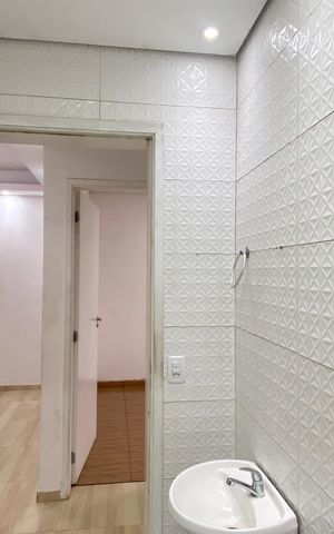Apartamento à venda com 46m², 2 quartos e 1 vaga Apartamento à venda com 46m², 2 quartos e 1 vagaBanheiro