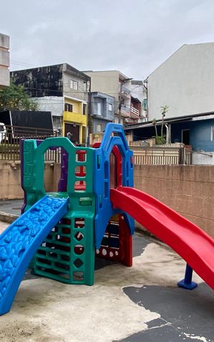 Apartamento à venda com 46m², 2 quartos e 1 vaga Apartamento à venda com 46m², 2 quartos e 1 vagaÁrea comum - Playground