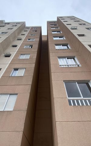 Apartamento à venda com 46m², 2 quartos e 1 vaga Apartamento à venda com 46m², 2 quartos e 1 vagaFachada do bloco