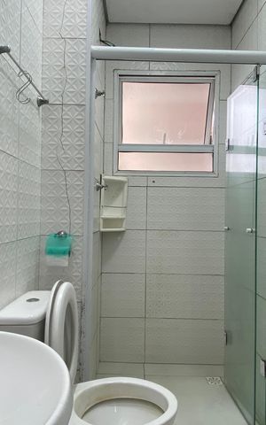 Apartamento à venda com 46m², 2 quartos e 1 vaga Apartamento à venda com 46m², 2 quartos e 1 vagaBanheiro