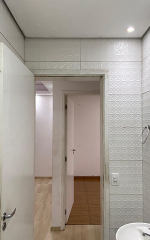 Apartamento à venda com 46m², 2 quartos e 1 vaga Apartamento à venda com 46m², 2 quartos e 1 vagaBanheiro