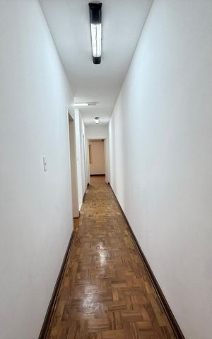 Casa para alugar com 173m², 3 quartos e 1 vagaCorredor
