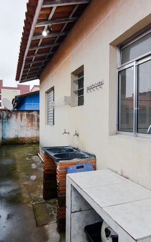 Casa de condomínio para alugar com 104m², 2 quartos e 2 vagasÁrea de Serviço