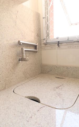 Apartamento à venda com 54m², 2 quartos e 1 vagaCozinha e Área de Serviço