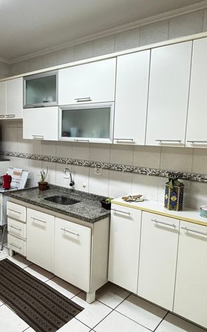 Apartamento para alugar com 70m², 2 quartos e 1 vaga Apartamento para alugar com 70m², 2 quartos e 1 vagaCozinha