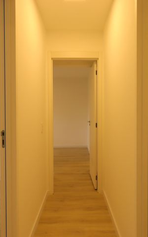 Apartamento para alugar com 68m², 2 quartos e 1 vagaCorredor
