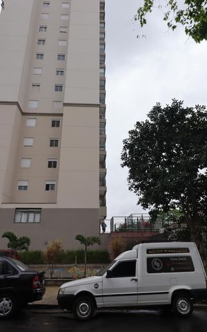 Apartamento para alugar com 68m², 2 quartos e 1 vagaFachada
