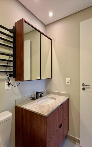 Apartamento à venda com 68m², 2 quartos e 1 vaga Apartamento à venda com 68m², 2 quartos e 1 vagaBanheiro Suíte 1