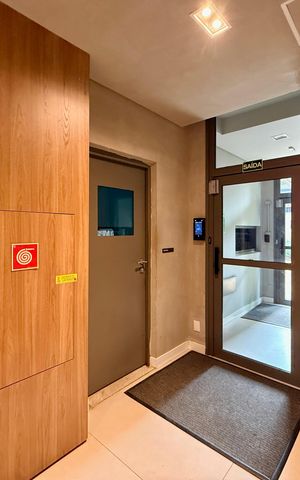 Apartamento à venda com 68m², 2 quartos e 1 vaga Apartamento à venda com 68m², 2 quartos e 1 vagaEntrada