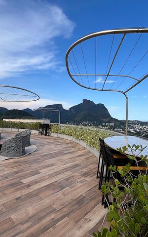Studio à venda com 40m², 1 quarto e 1 vaga Studio à venda com 40m², 1 quarto e 1 vagaÁrea comum