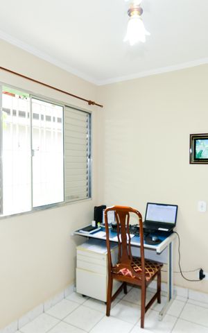 Casa à venda com 111m², 2 quartos e 2 vagasQuarto 2