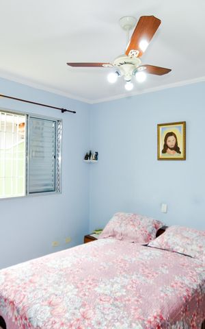 Casa à venda com 111m², 2 quartos e 2 vagasQuarto 1