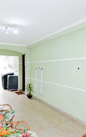 Casa à venda com 111m², 2 quartos e 2 vagasEntrada Social 