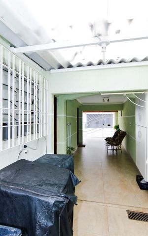 Casa à venda com 111m², 2 quartos e 2 vagasÁrea de Serviço