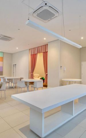 Apartamento para alugar com 86m², 2 quartos e 2 vagas Apartamento para alugar com 86m², 2 quartos e 2 vagasÁrea comum - Salão de festas