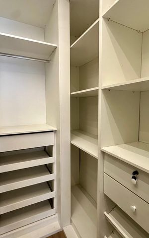 Apartamento para alugar com 103m², 3 quartos e 2 vagas Apartamento para alugar com 103m², 3 quartos e 2 vagasQuarto 1