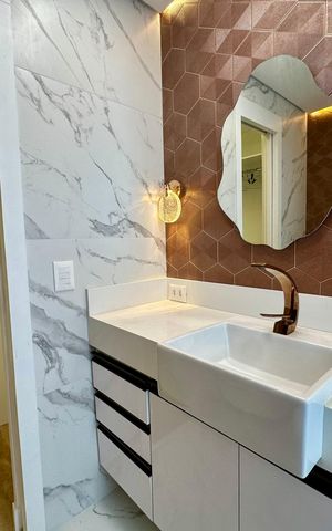Apartamento para alugar com 103m², 3 quartos e 2 vagas Apartamento para alugar com 103m², 3 quartos e 2 vagasBanheiro 1