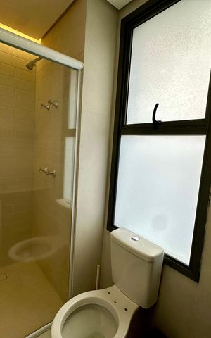 Apartamento para alugar com 103m², 3 quartos e 2 vagas Apartamento para alugar com 103m², 3 quartos e 2 vagasBanheiro 2