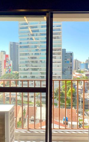 Studio para alugar com 28m², 1 quarto e sem vaga Studio para alugar com 28m², 1 quarto e sem vagaVaranda