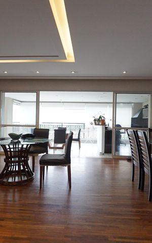 Apartamento para alugar com 213m², 3 quartos e 3 vagasSala
