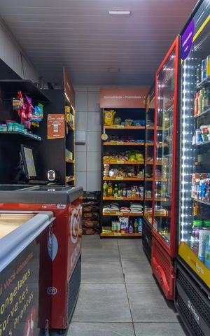 Apartamento à venda com 50m², 2 quartos e 1 vaga Apartamento à venda com 50m², 2 quartos e 1 vagaMercado