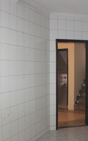 Casa para alugar com 232m², 3 quartos e 2 vagasCozinha