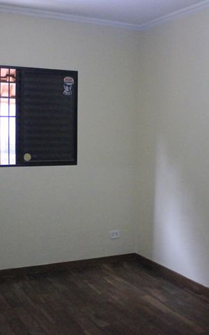 Casa para alugar com 232m², 3 quartos e 2 vagasQuarto 1