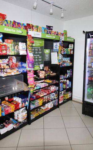 Apartamento para alugar com 60m², 3 quartos e 2 vagasÁrea comum - Mini Mercado