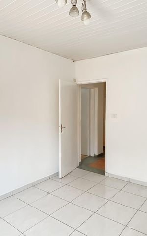 Casa para alugar com 100m², 3 quartos e 1 vaga Casa para alugar com 100m², 3 quartos e 1 vagaQuarto 1